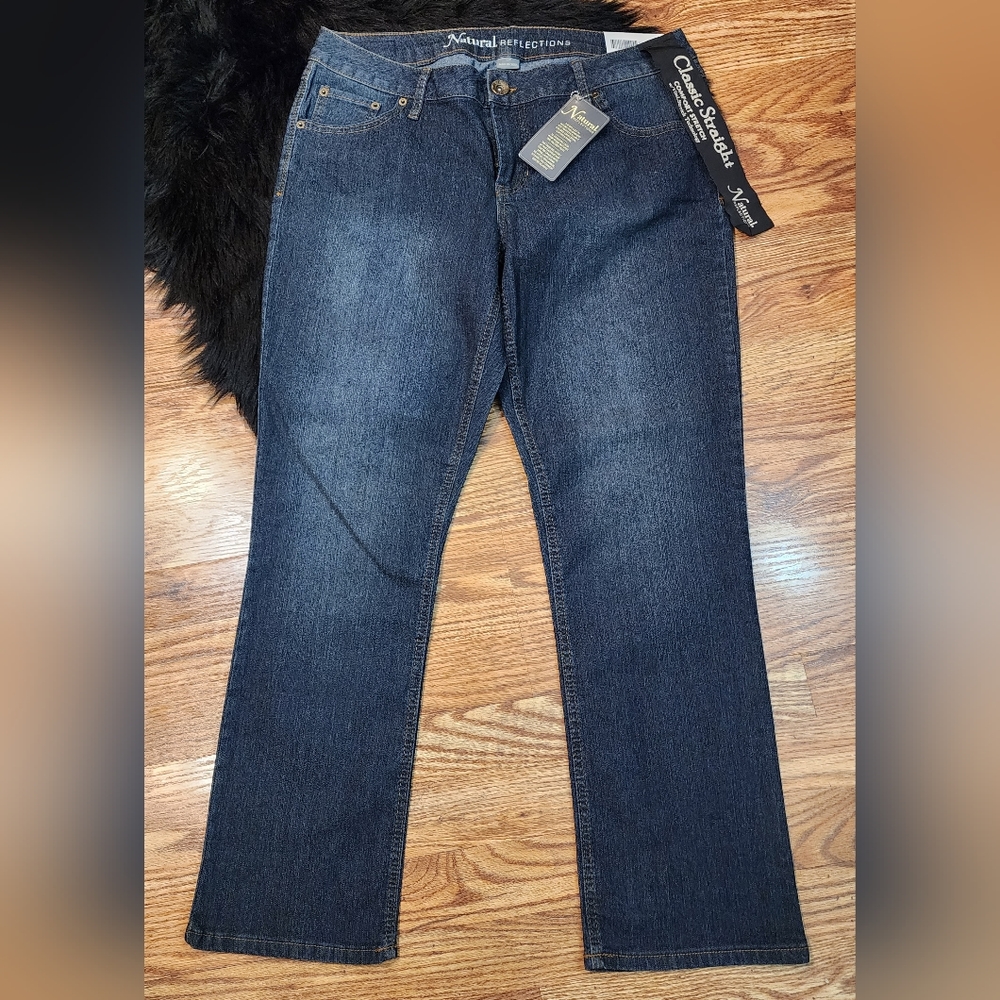 ♥︎NWT♥︎ Classic Dark Wash Jeans Size 12P